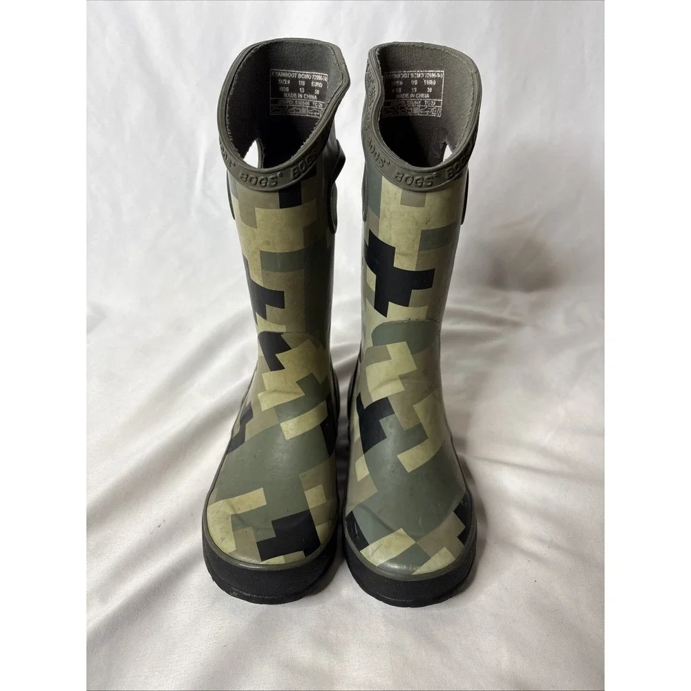 Bogs Kid's Rain Boots Pixilated Green Camo Waterproof 72996-343 Size 13 Gorpcore